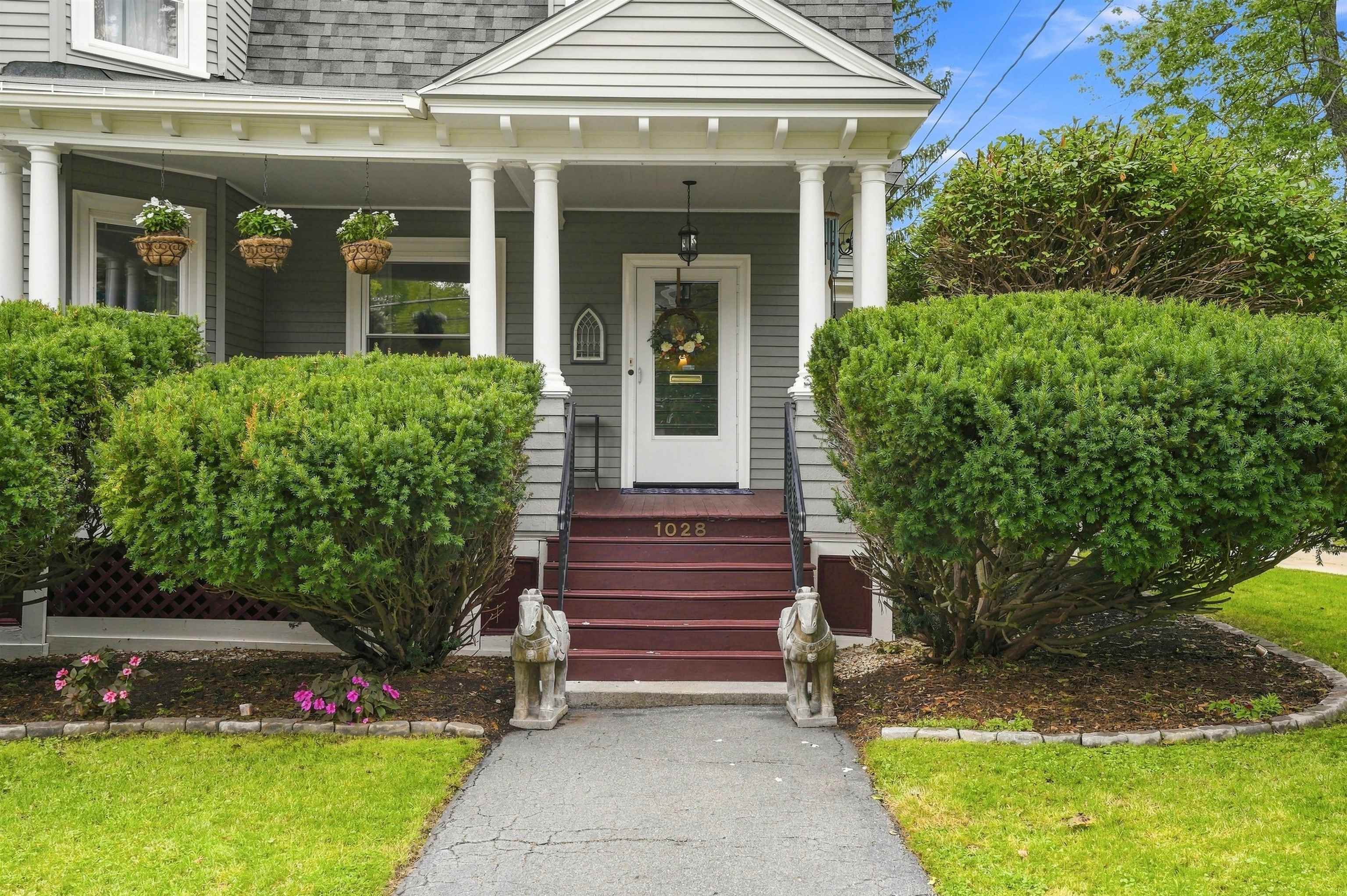 1028 Union Street
