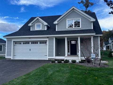 Photo of 66 The Cliffs at Evergreen, Hemlock Drive #66, Auburn, NH 03032 (MLS # 5099974)