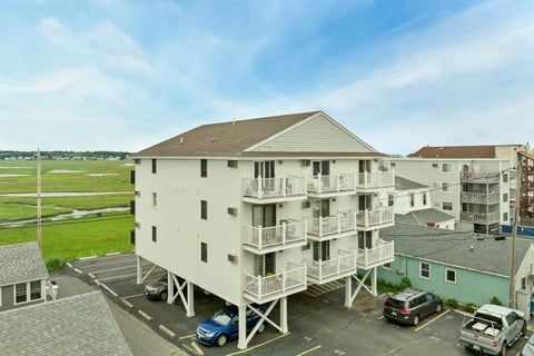 Photo of 415 Ocean Boulevard #1E, Hampton, NH 03842 (MLS # 5100001)