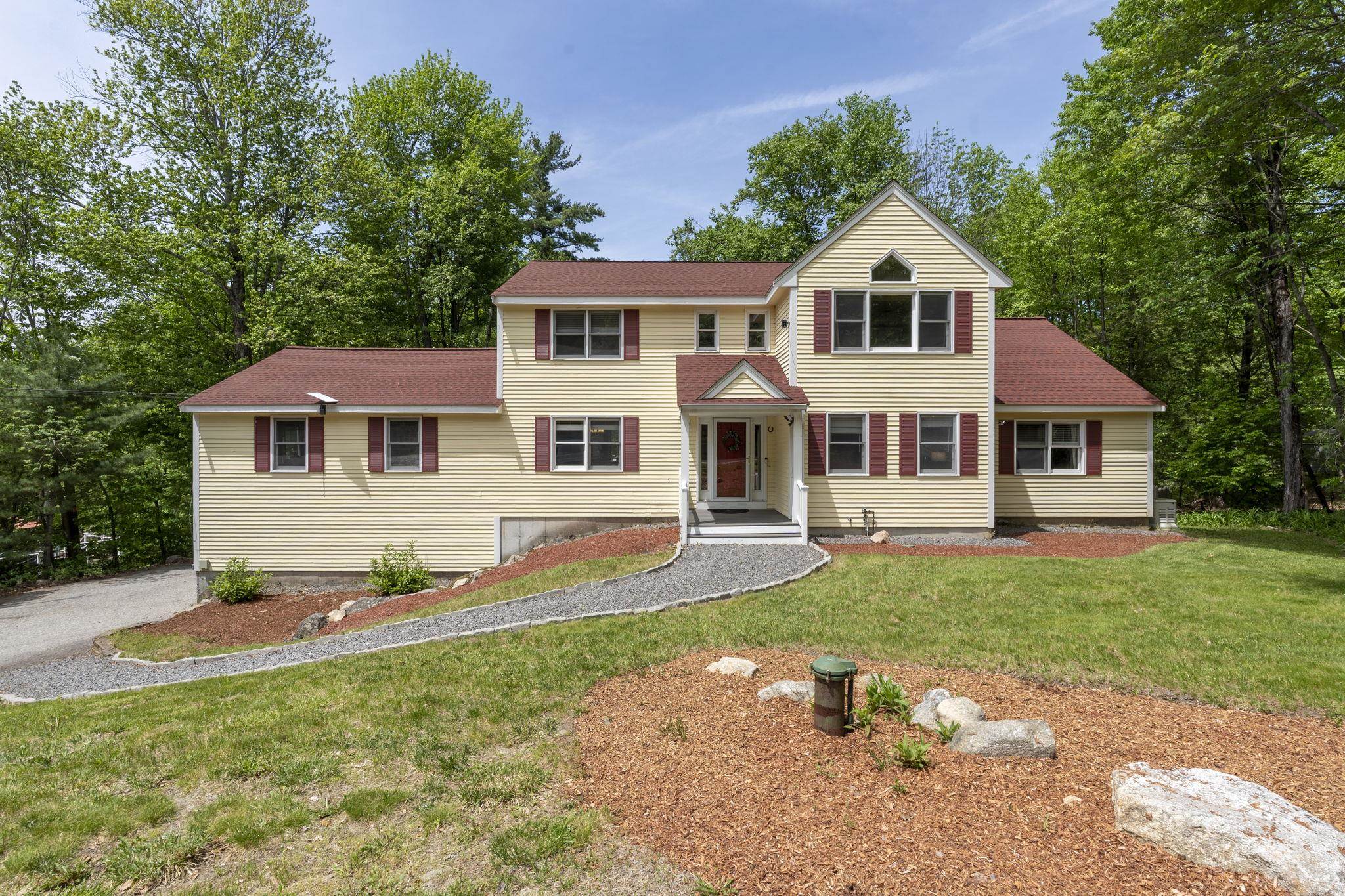 10 Mountain Road
