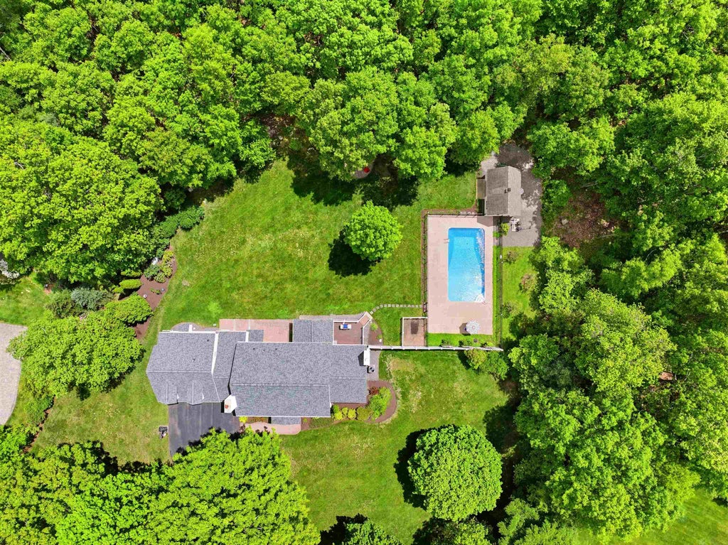 Photo of 6 Klara Drive, Merrimack, NH 03054 (MLS # 5092367)