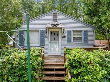 102 Plantation Road Laconia NH 03246