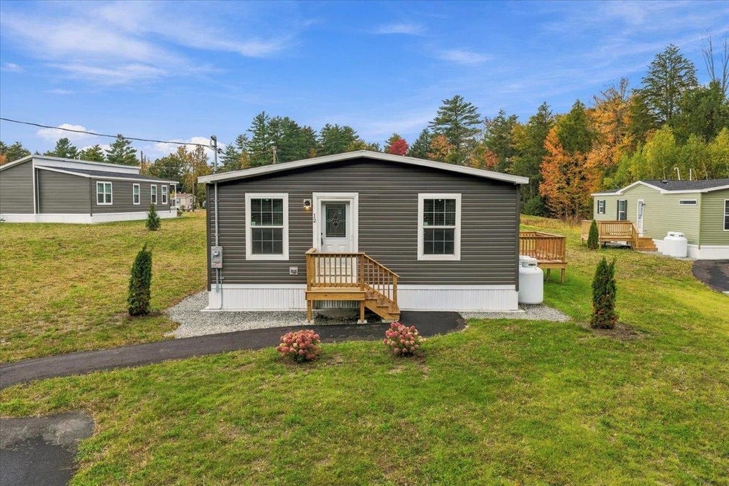 Photo of 12 Willow Street, Tilton, NH 03276 (MLS # 5113823)