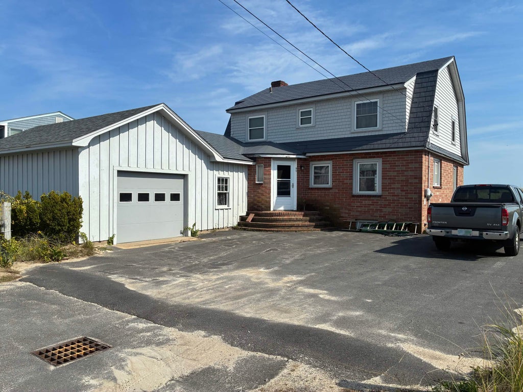 Photo of 99 OCEAN Drive, Seabrook, NH 03874 (MLS # 5087761)