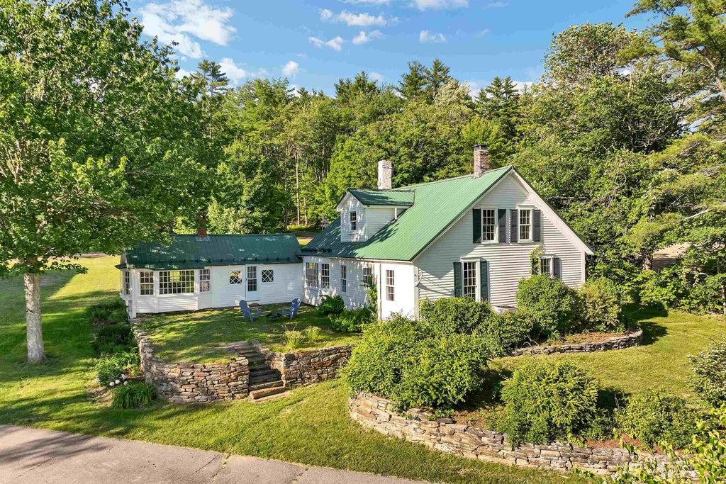 Photo of 255 John Tasker Road, Barnstead, NH 03218 (MLS # 5086229)