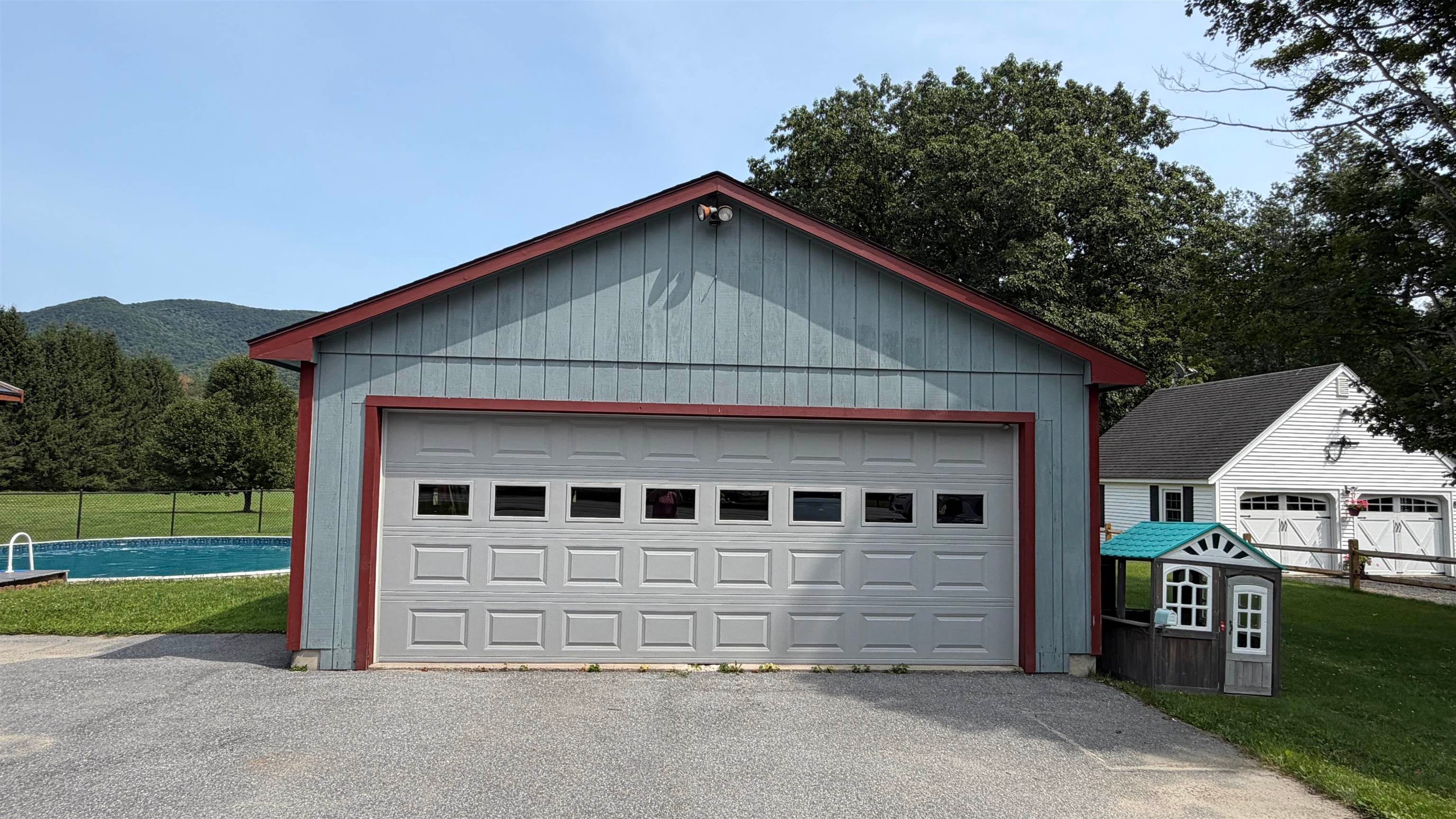 928 Main Road