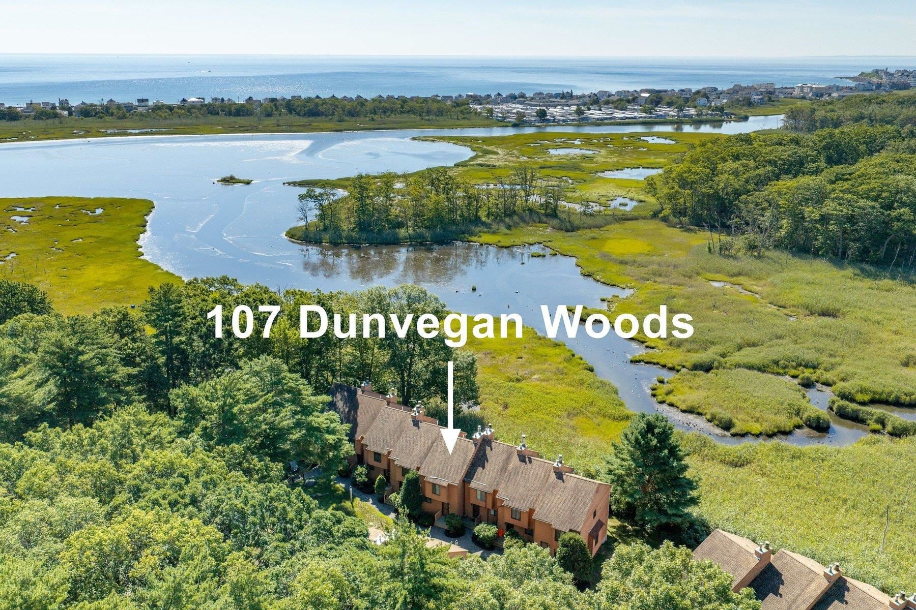 107 Dunvegan Woods Drive