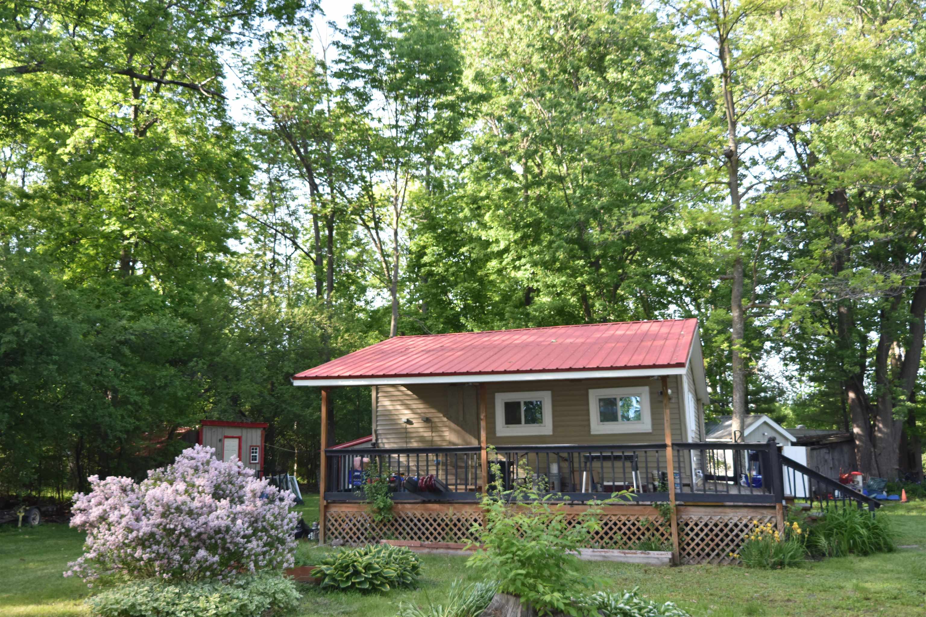 36 Island Drive
