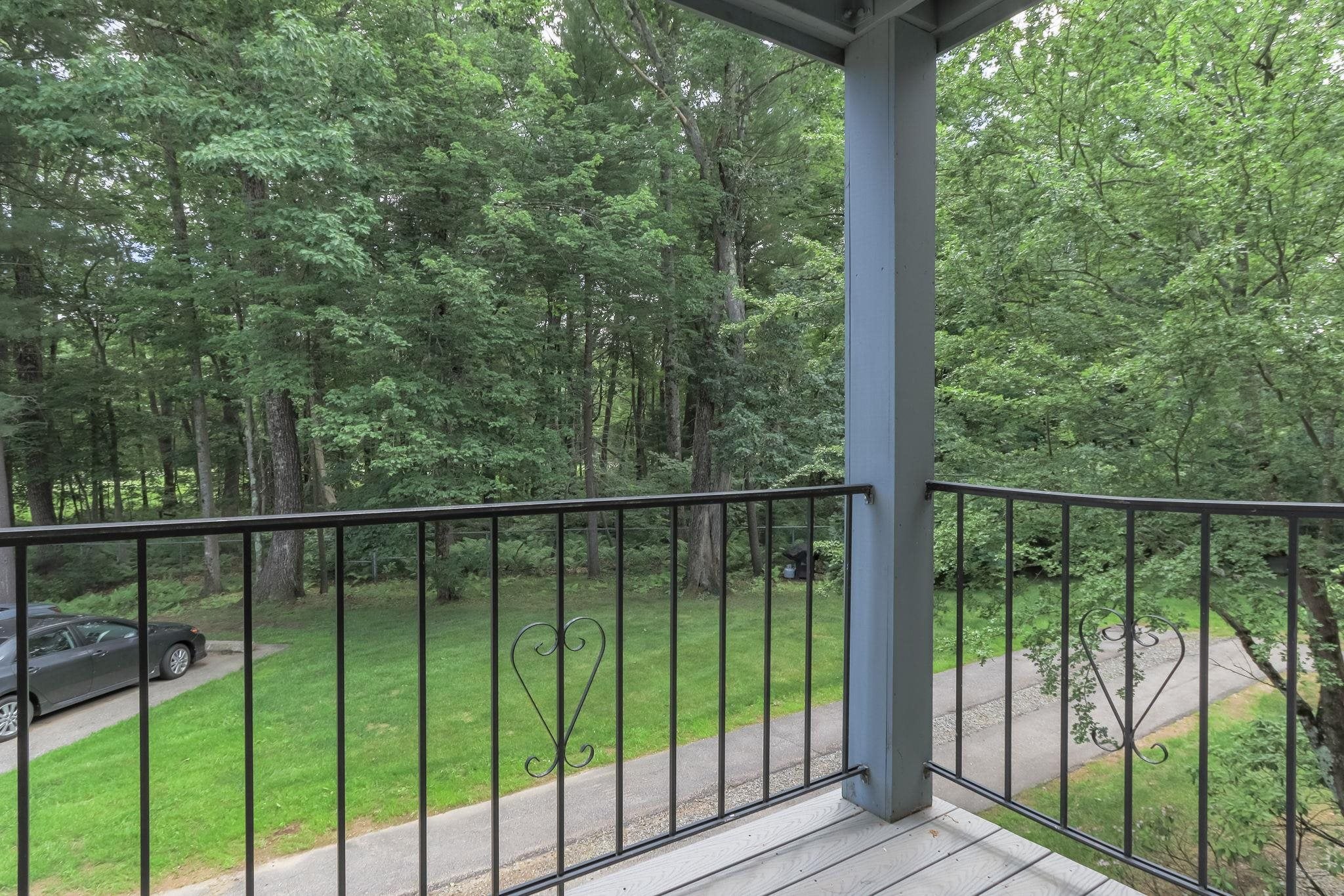16 Northbrook Drive 1605