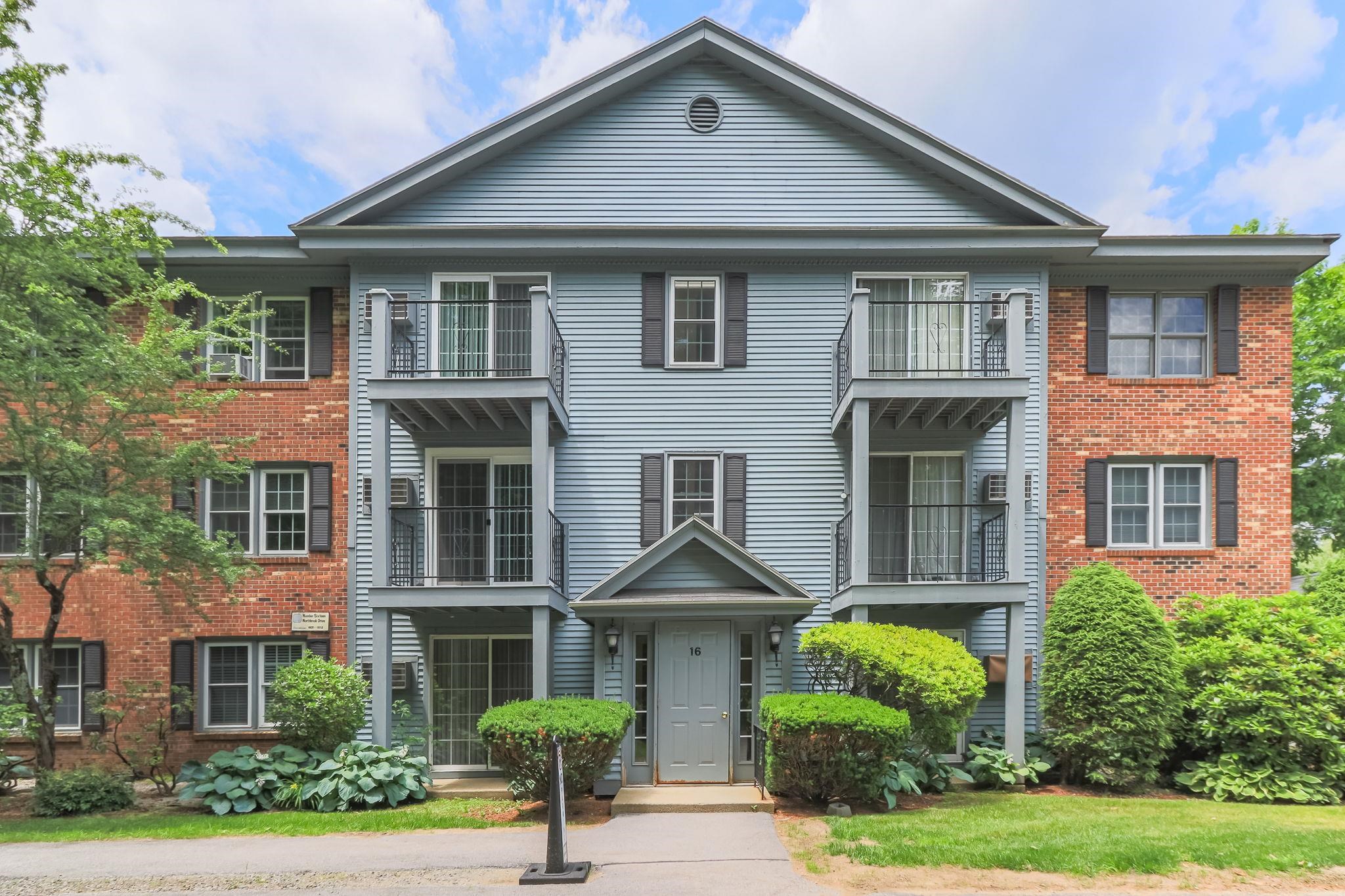 16 Northbrook Drive 1605