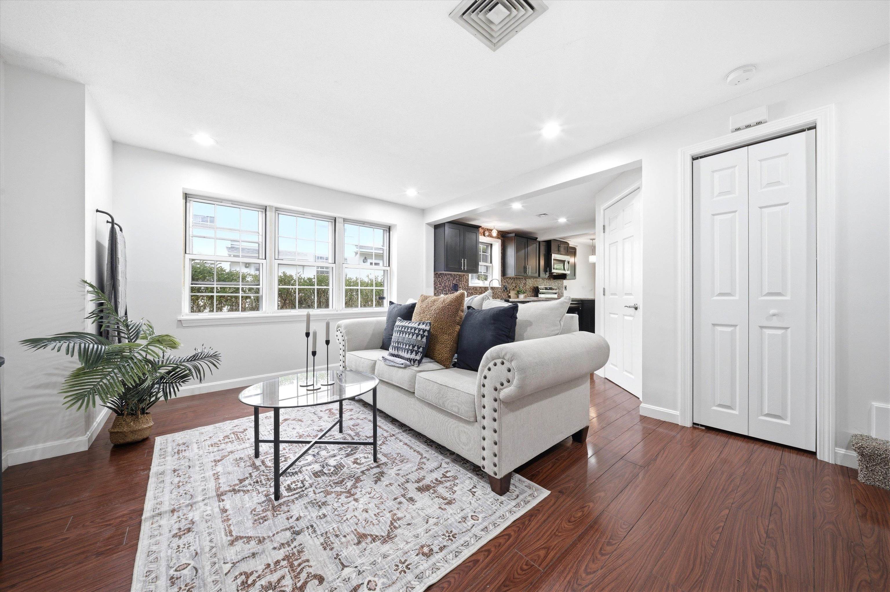 107 Franklin Street Extension 7