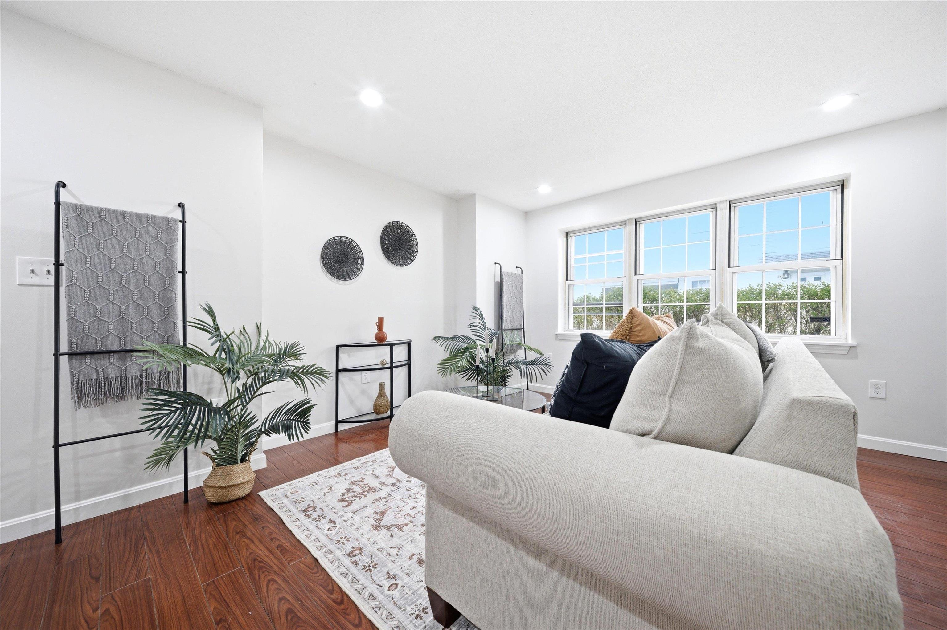 107 Franklin Street Extension 7