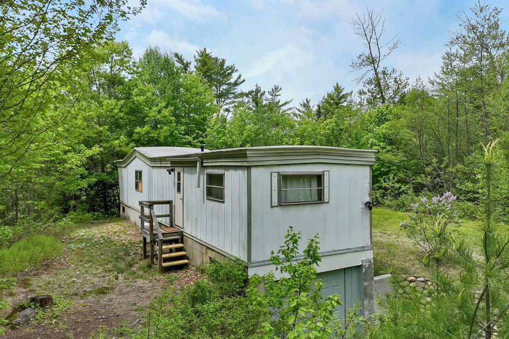 Photo of 2 Lily Lane, Thornton, NH 03285 (MLS # 5091644)