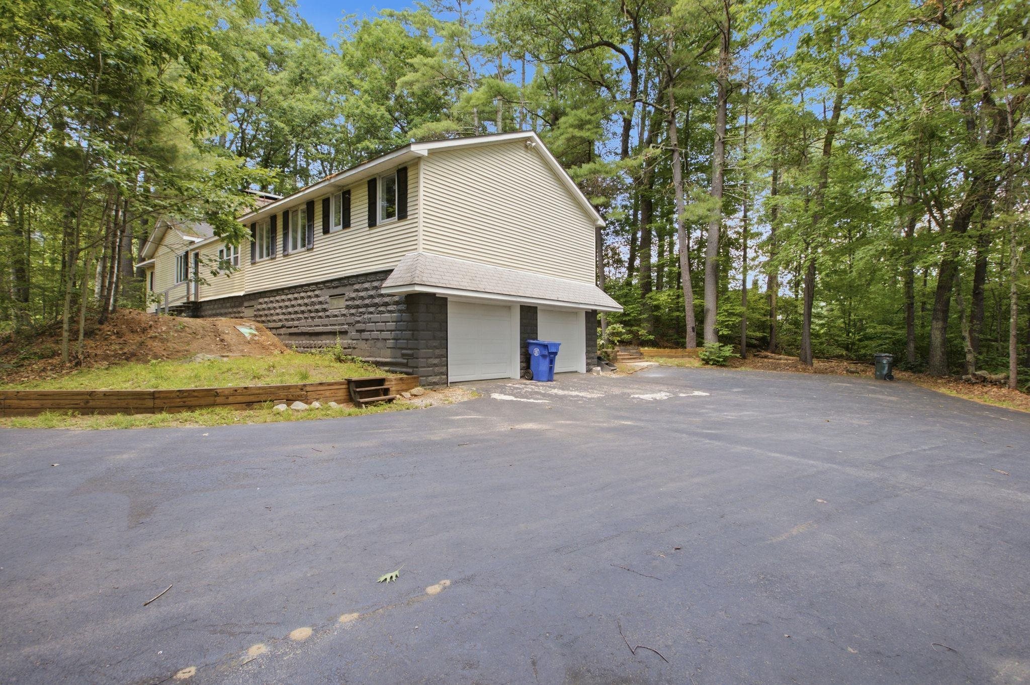 37 Hall Road