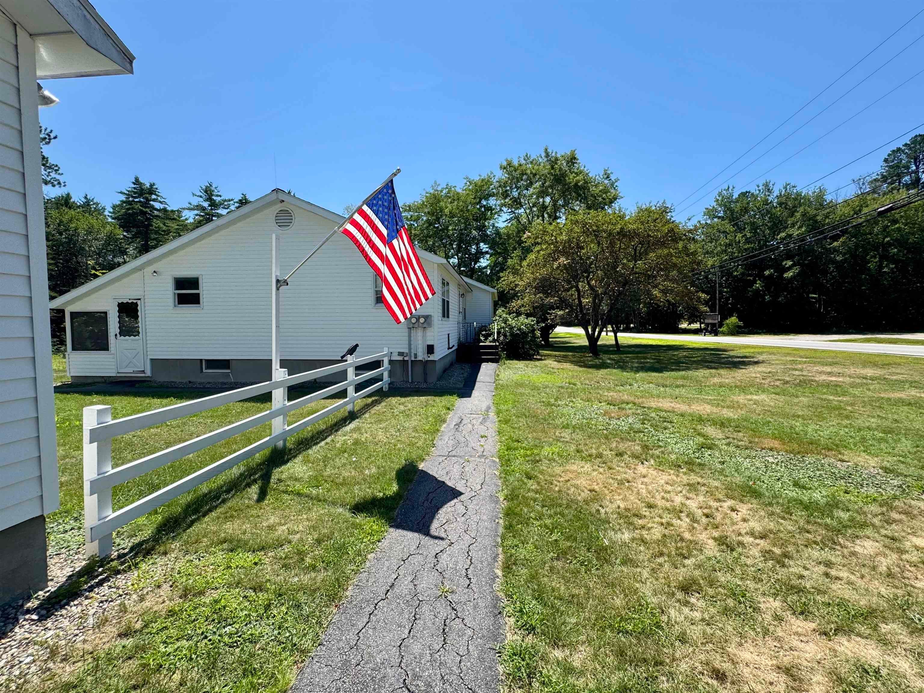 2046 Village Road