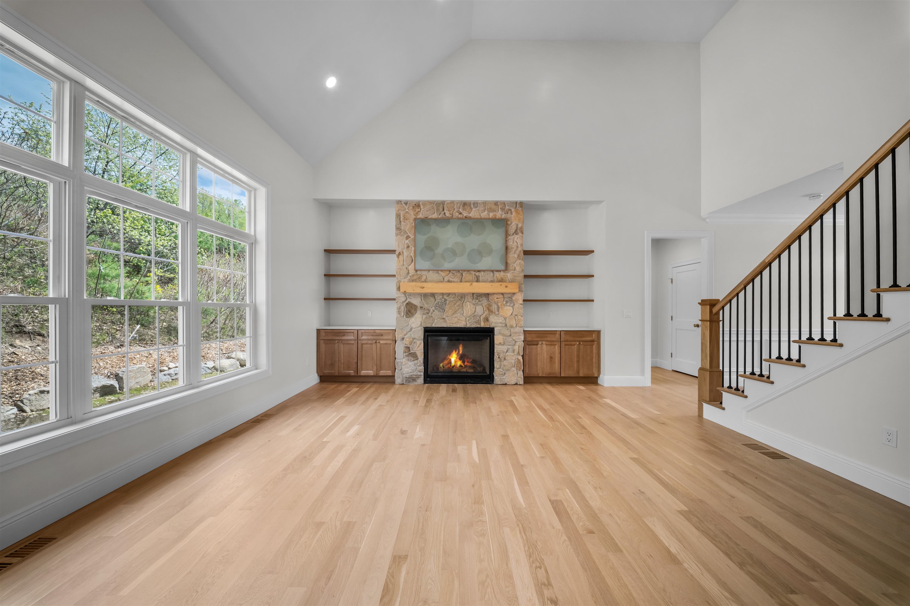 17 Rising Ridge Road