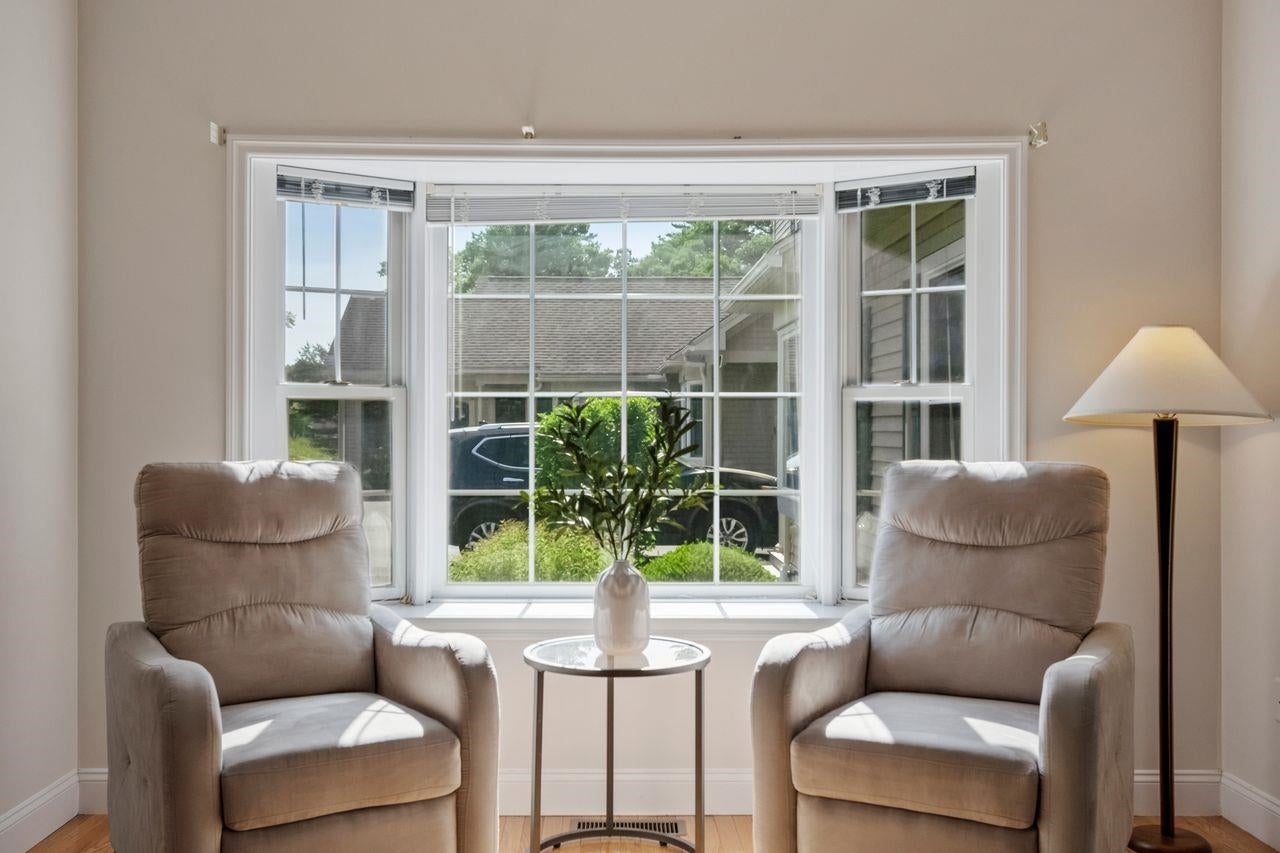 25 Flagstone Way 25