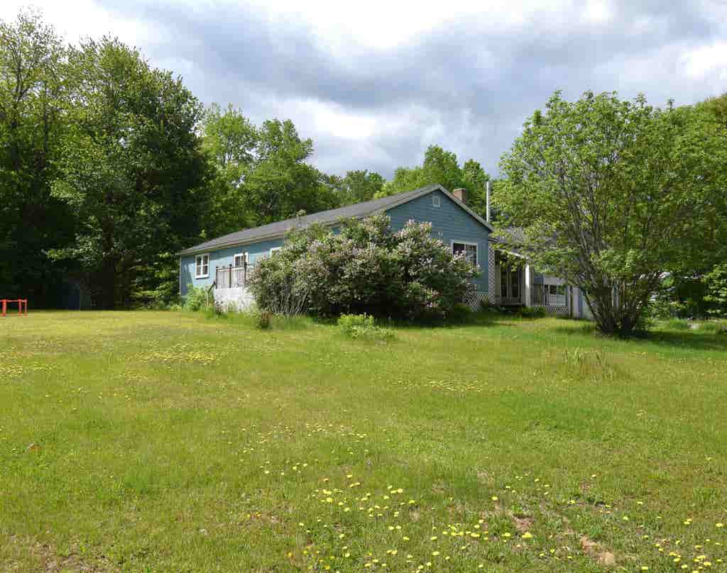 Photo of 1936 Franklin Pierce Highway, Barrington, NH 03825 (MLS # 5103292)