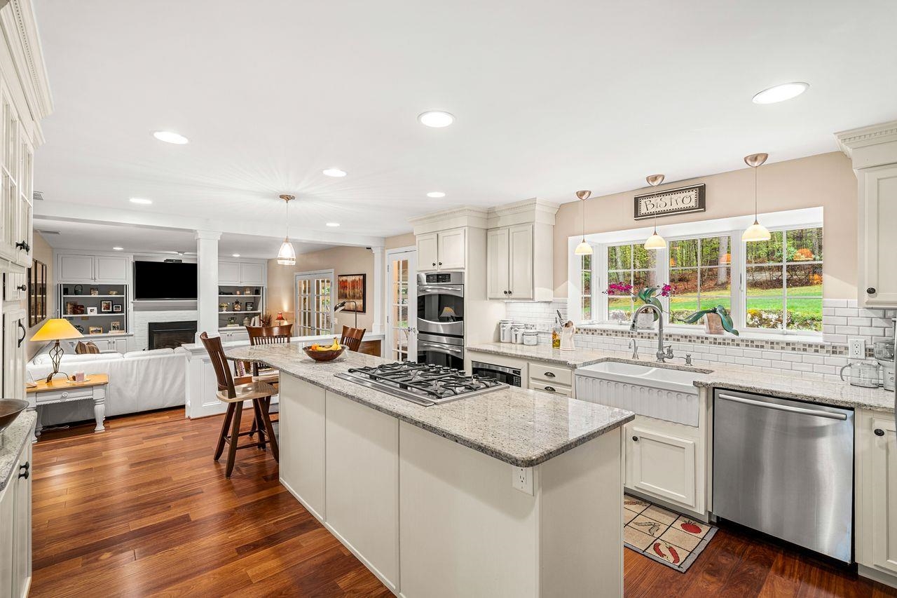 46 Veronica Drive