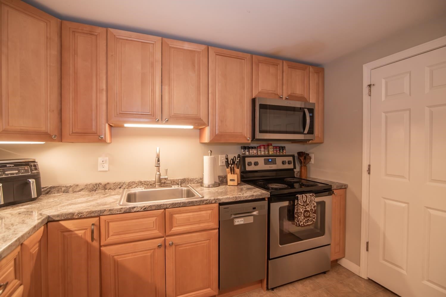 65 Log Street 1K