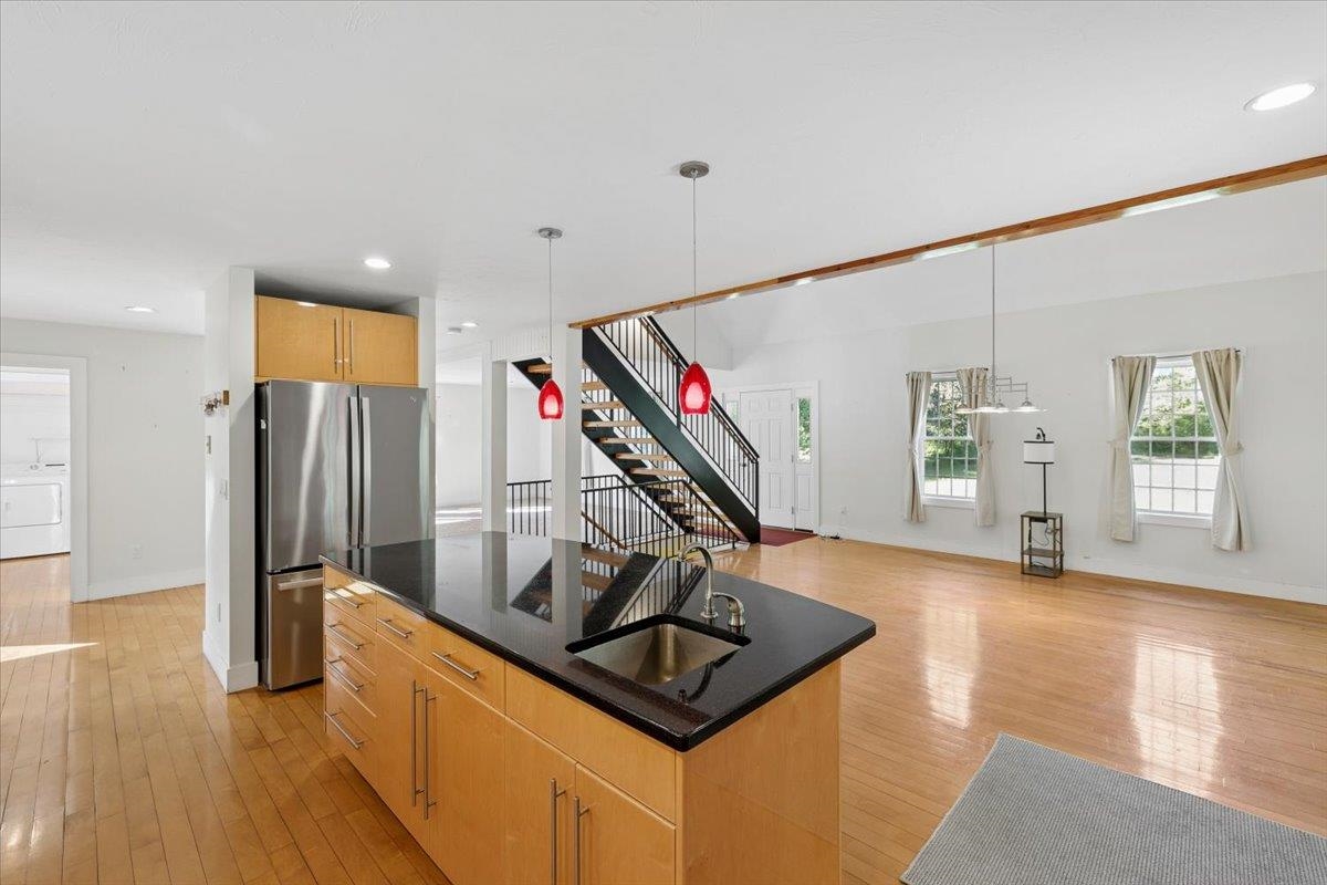 23 Hussey Hill Road