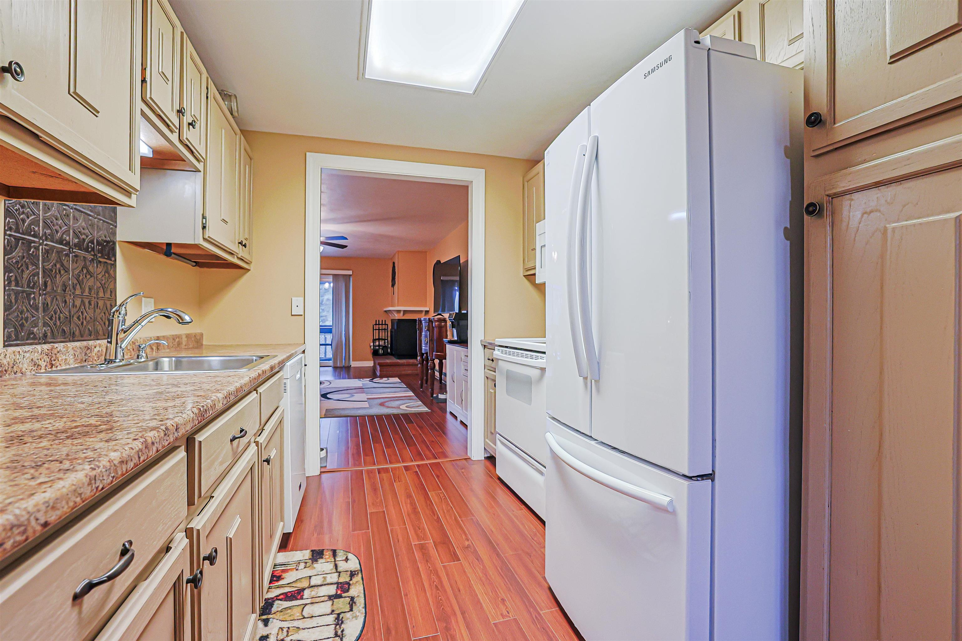 663 Cherry Valley Road 306