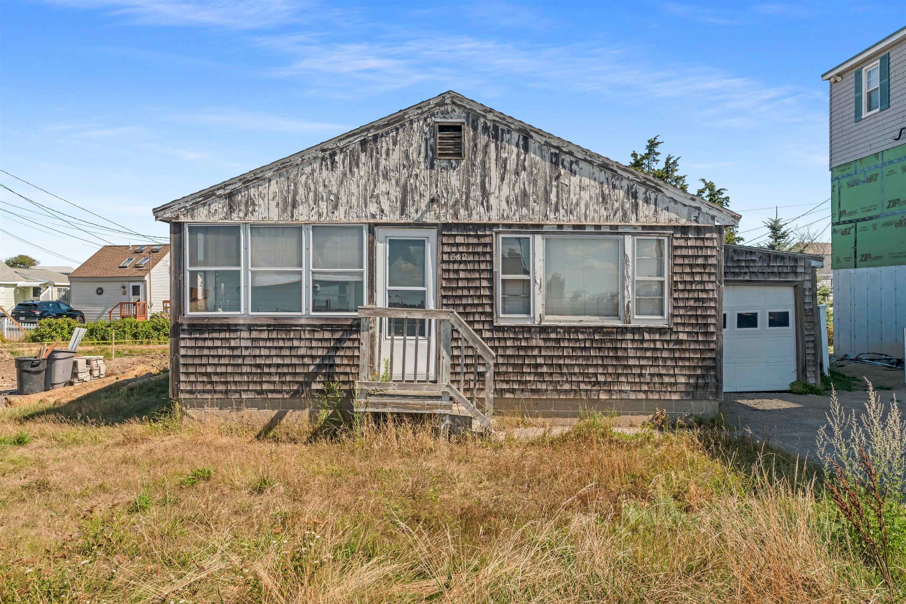 562 Winnacunnet Road