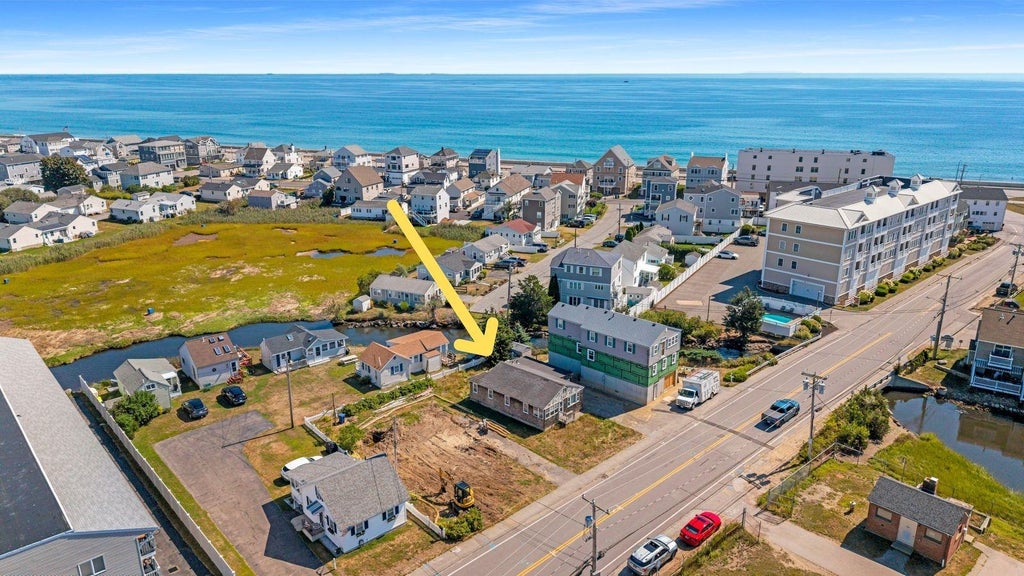 Photo of 562 Winnacunnet Road, Hampton, NH 03842 (MLS # 5107359)
