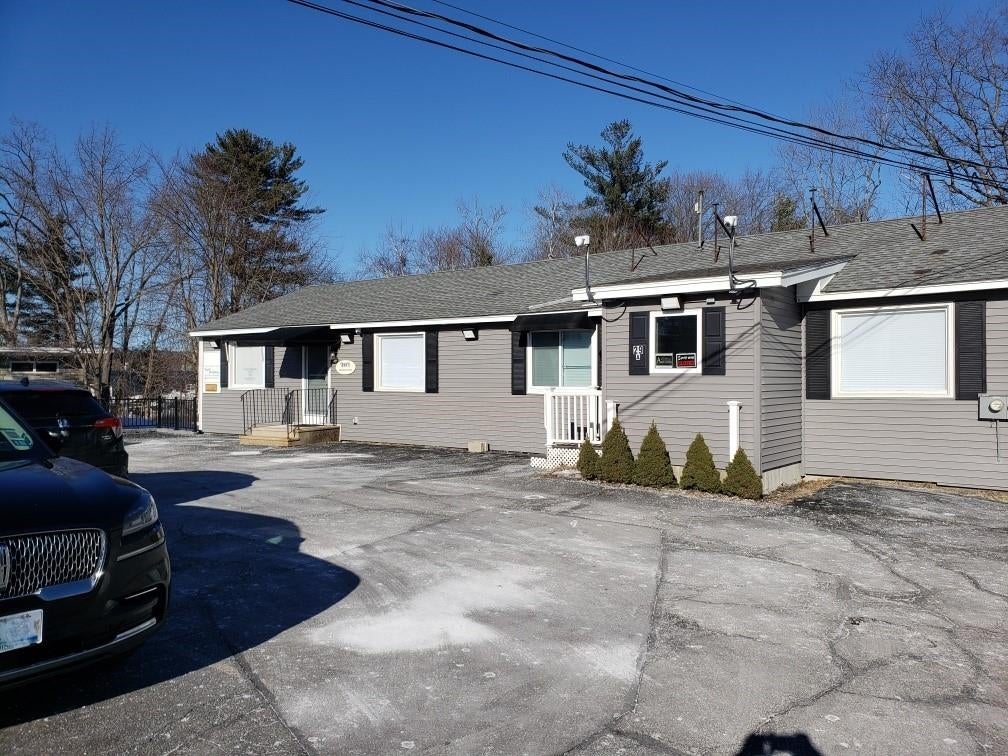 29 Crystal Ave,Unit Lower Left, Derry, NH 03038