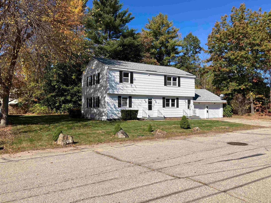Photo of 6 Willowbrook Drive, Rochester, NH 03867 (MLS # 5114386)