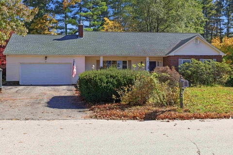 Photo of 3 Cardinal Drive, Hudson, NH 03051 (MLS # 5115055)