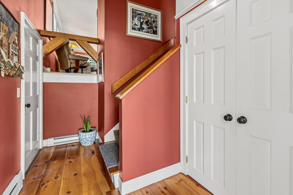 Photo of 13 Hilltop Place, New London, NH 03257 (MLS # 5108776)