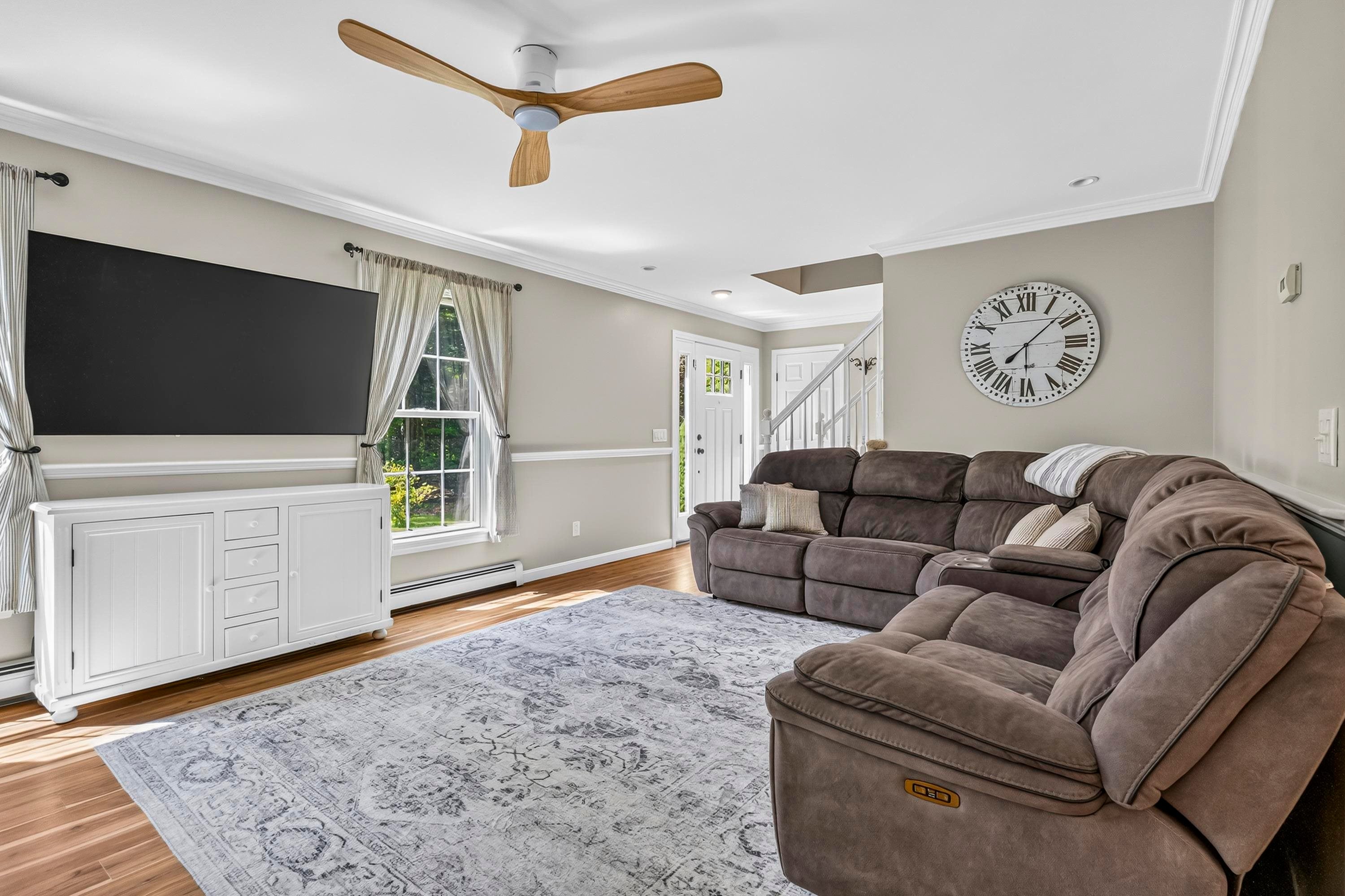 72 Long Swamp Road