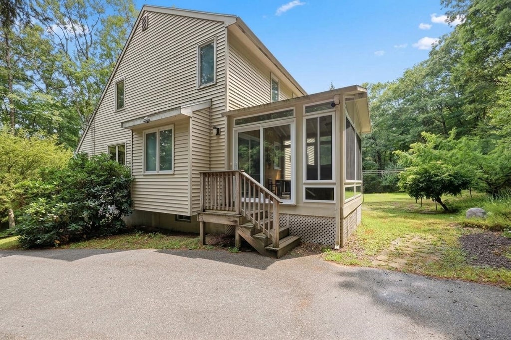 Photo of 108 Chase Road, South Hampton, NH 03827 (MLS # 5107926)