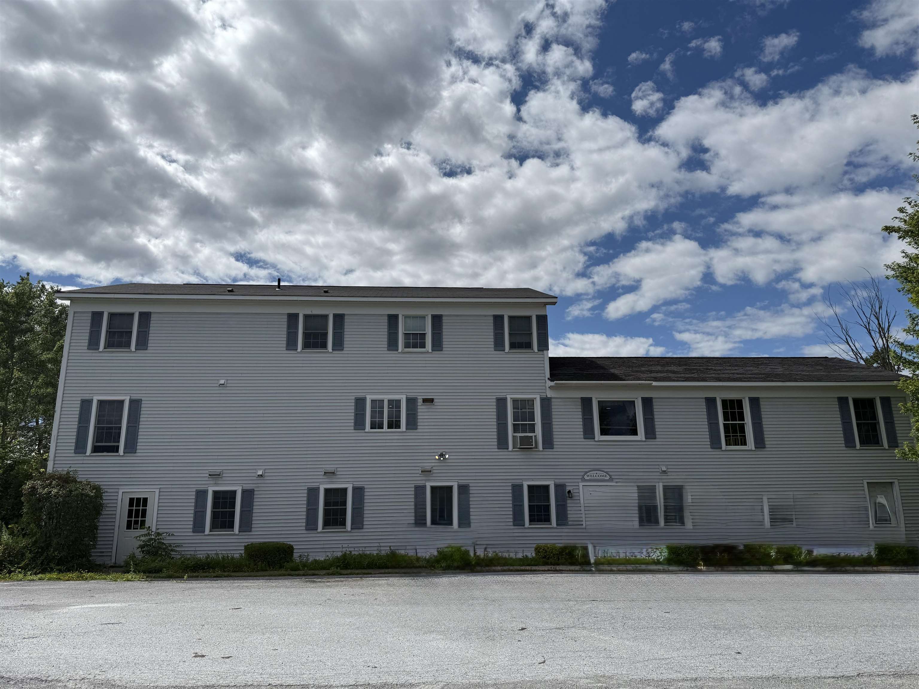 103 Court Street - Photo 2
