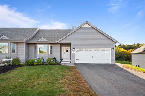 Photo of 7 Cardinal Lane #B, Epping, NH 03042 (MLS # 5113256)
