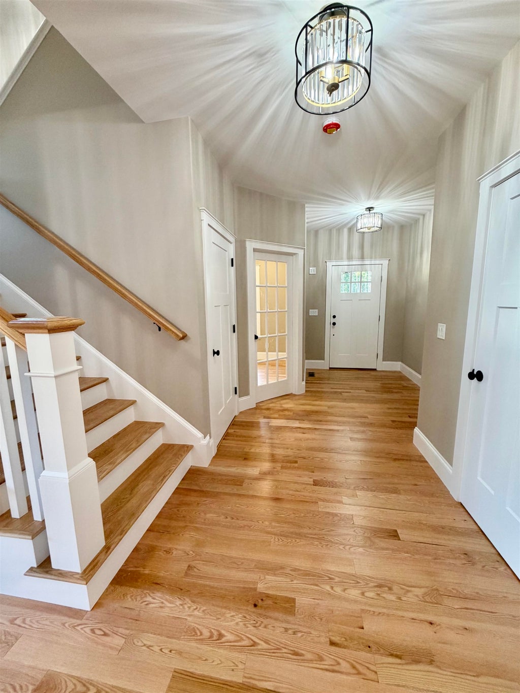 Photo of 52 Luke's Way, Plaistow, NH 03865 (MLS # 5112248)