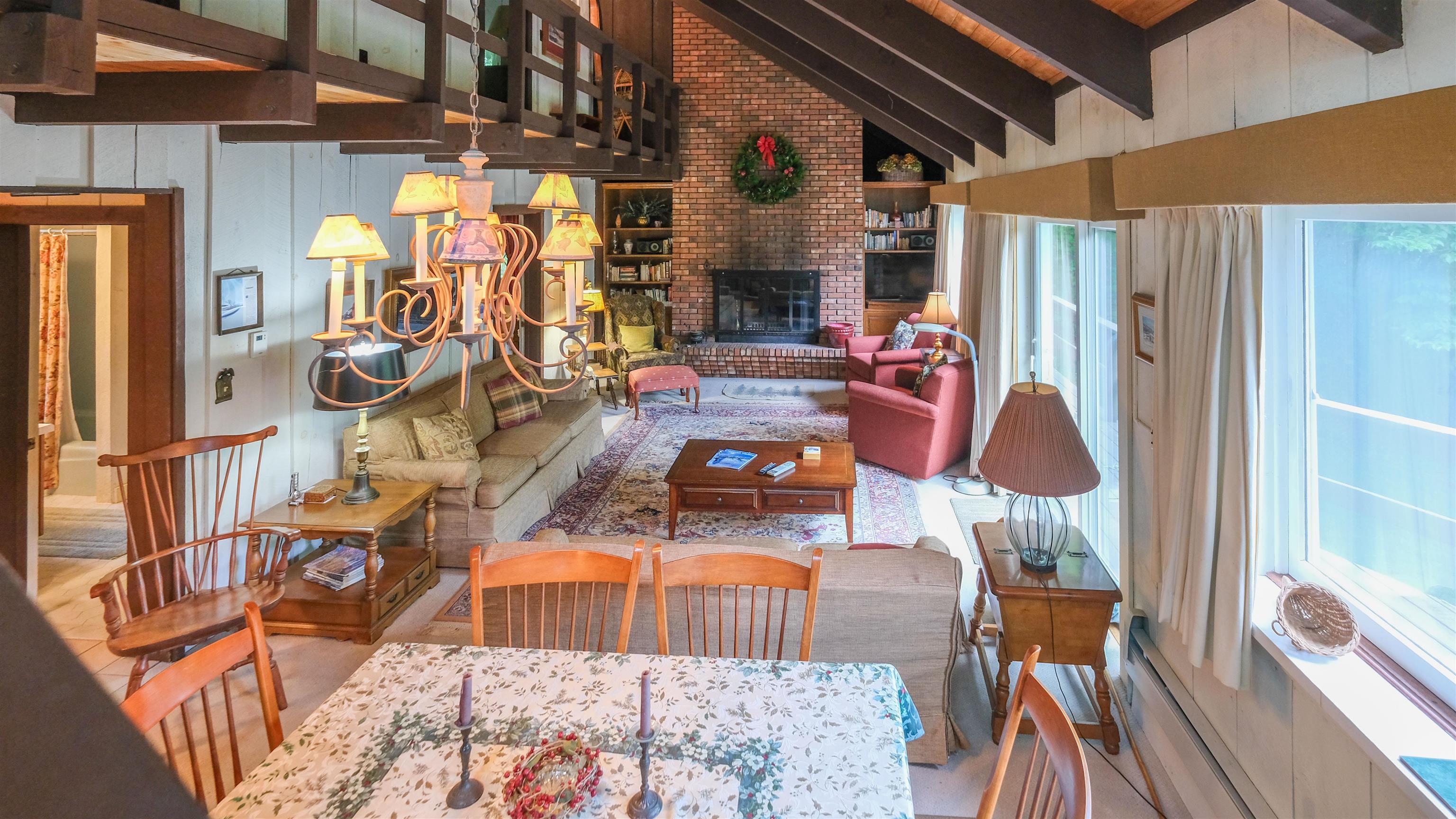 240 Ghia Farm Road