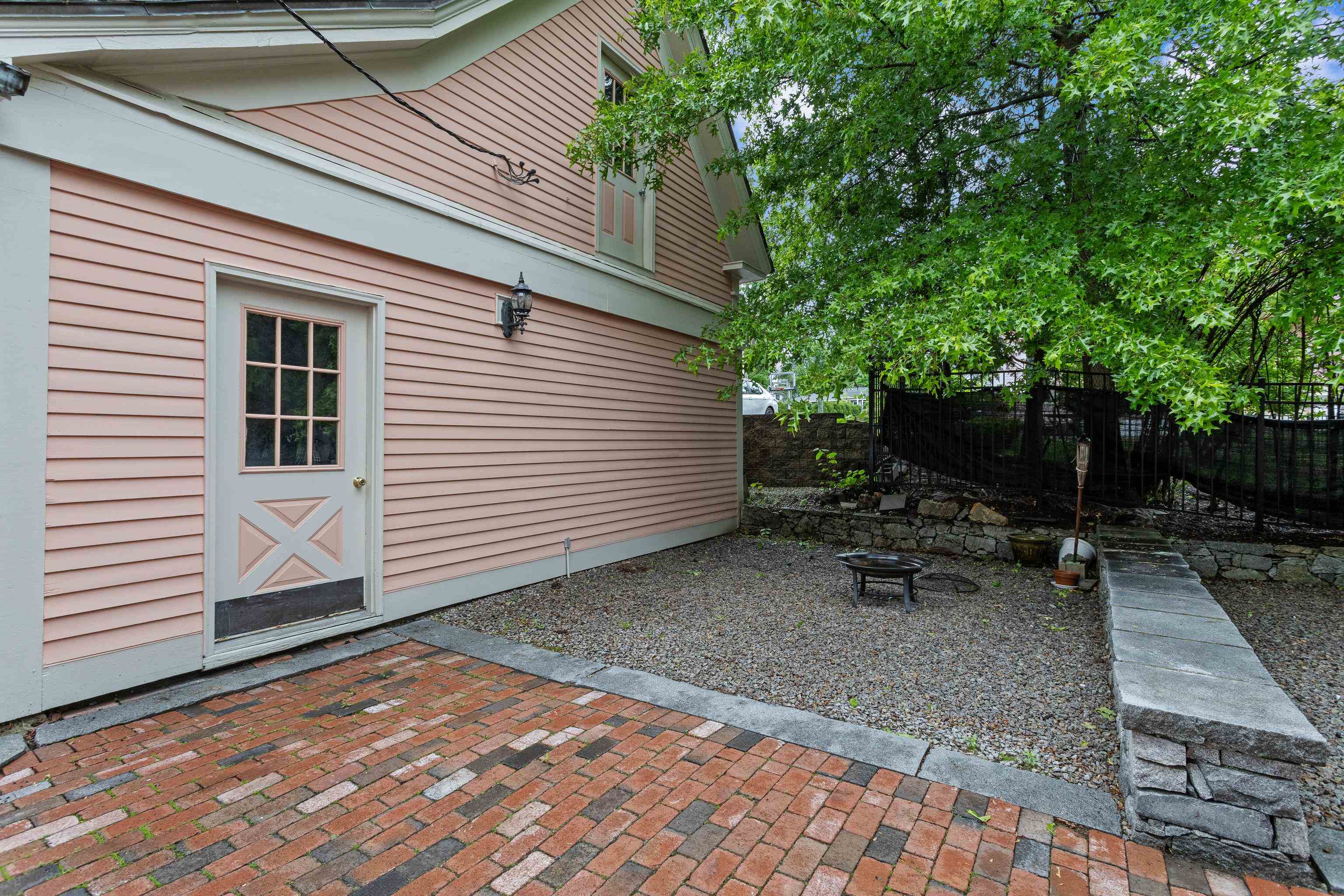 270 Orange Street 2