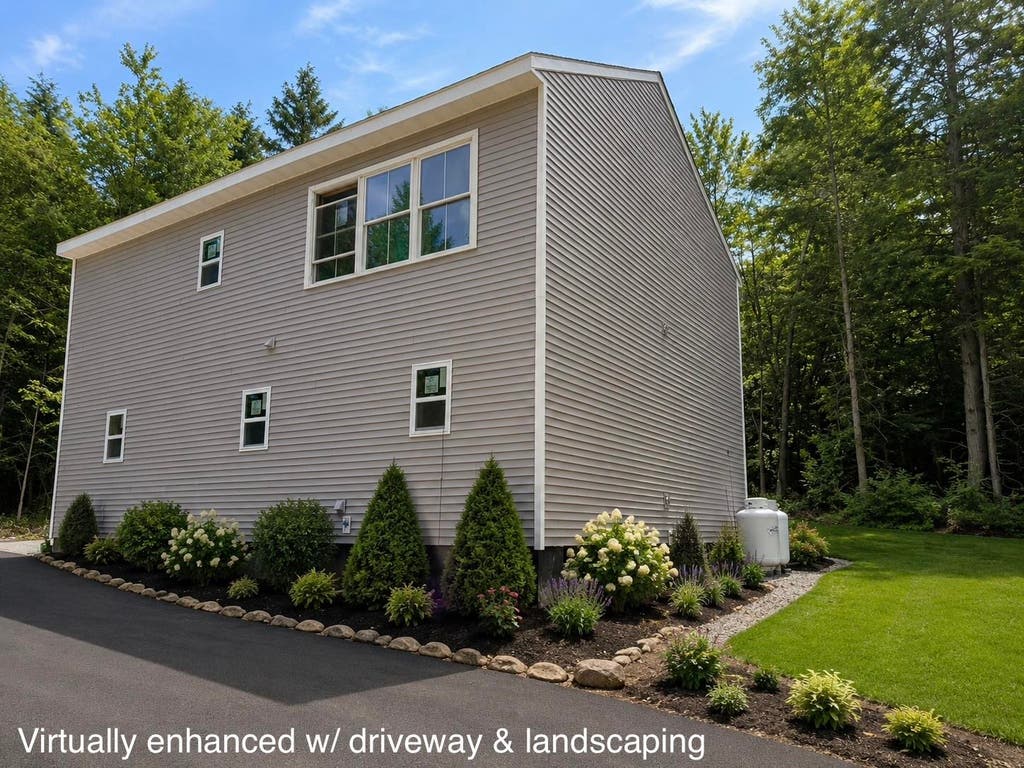 Photo of 39 Hemlock Lane, Danbury, NH 03230 (MLS # 5102455)