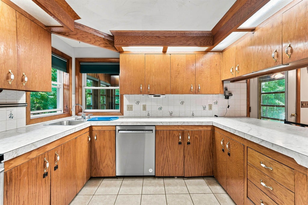 Photo of 36 Governor Dinsmore Road, Windham, NH 03087 (MLS # 5108856)