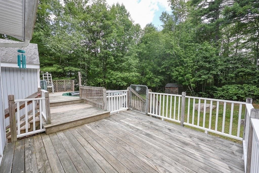 60 Farmer Road
