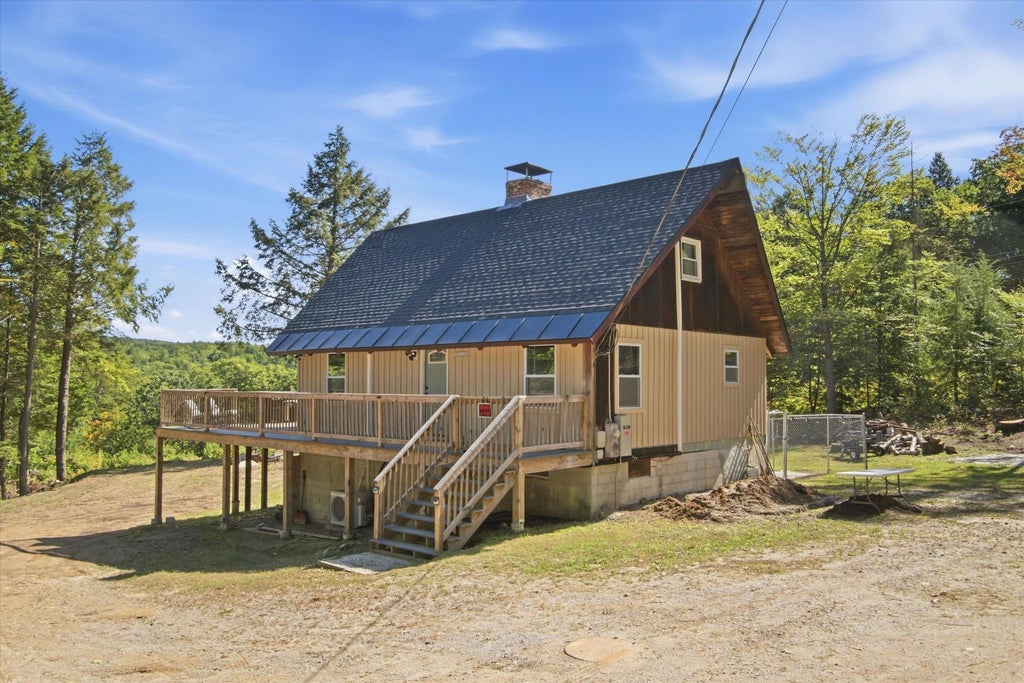 Photo of 26 Algonquin Avenue, Antrim, NH 03440 (MLS # 5111576)
