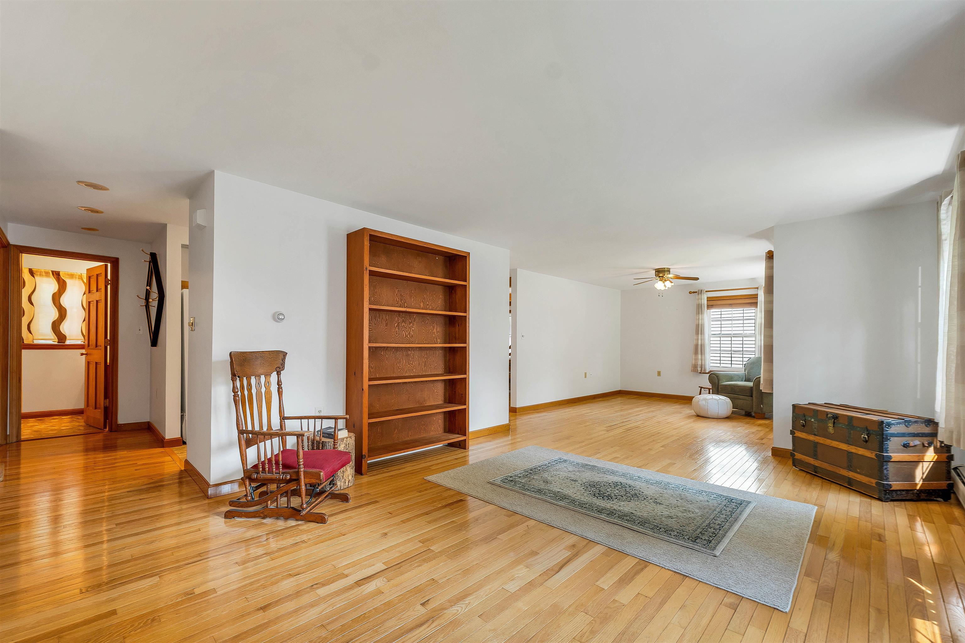 2761 Lake Shore Road 41
