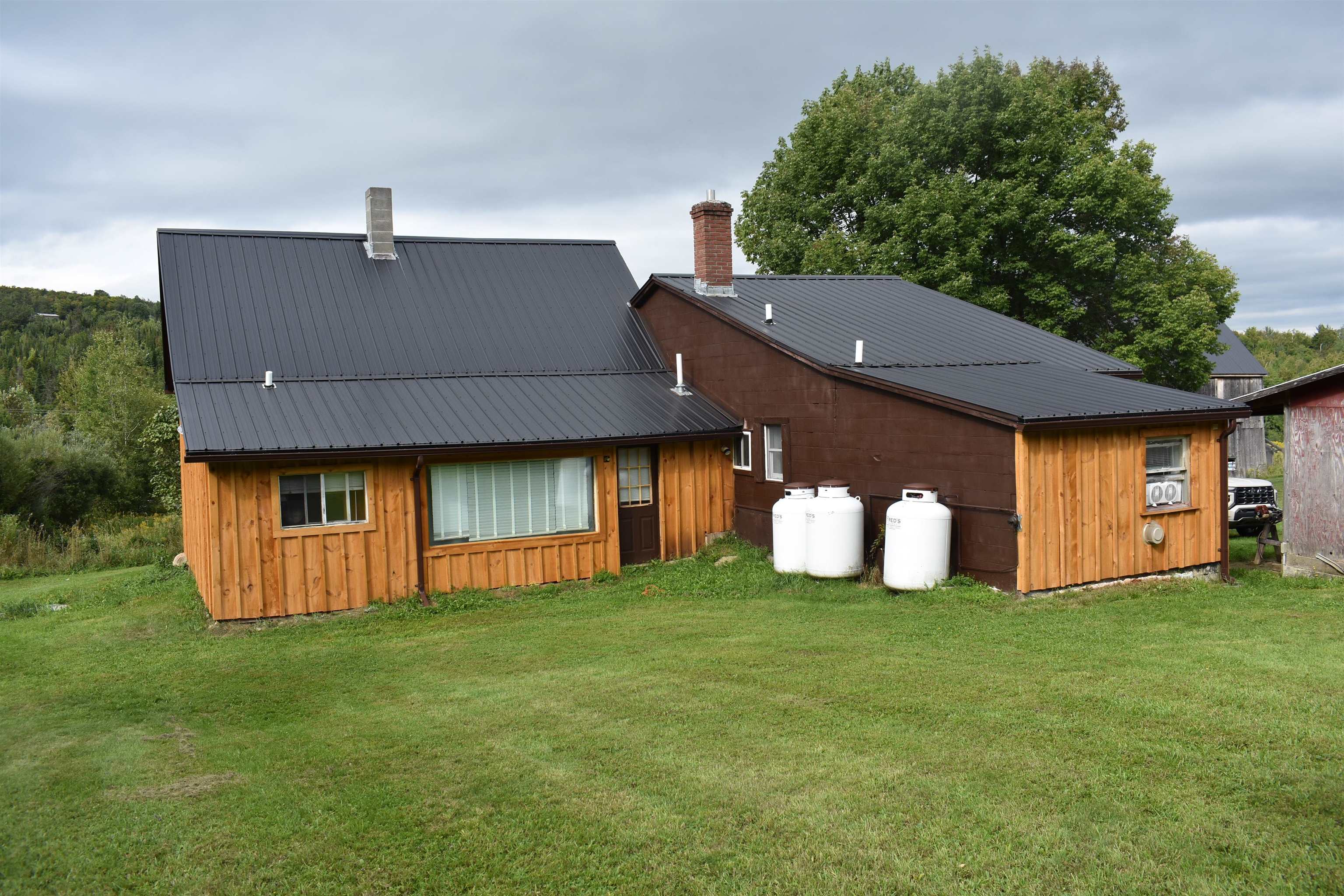 2689 Vermont Route 58 W