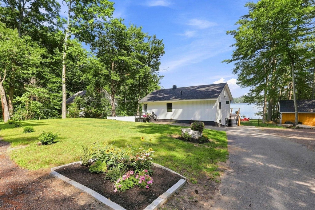 Photo of 233 Northwood Road, Strafford, NH 03884 (MLS # 5109773)