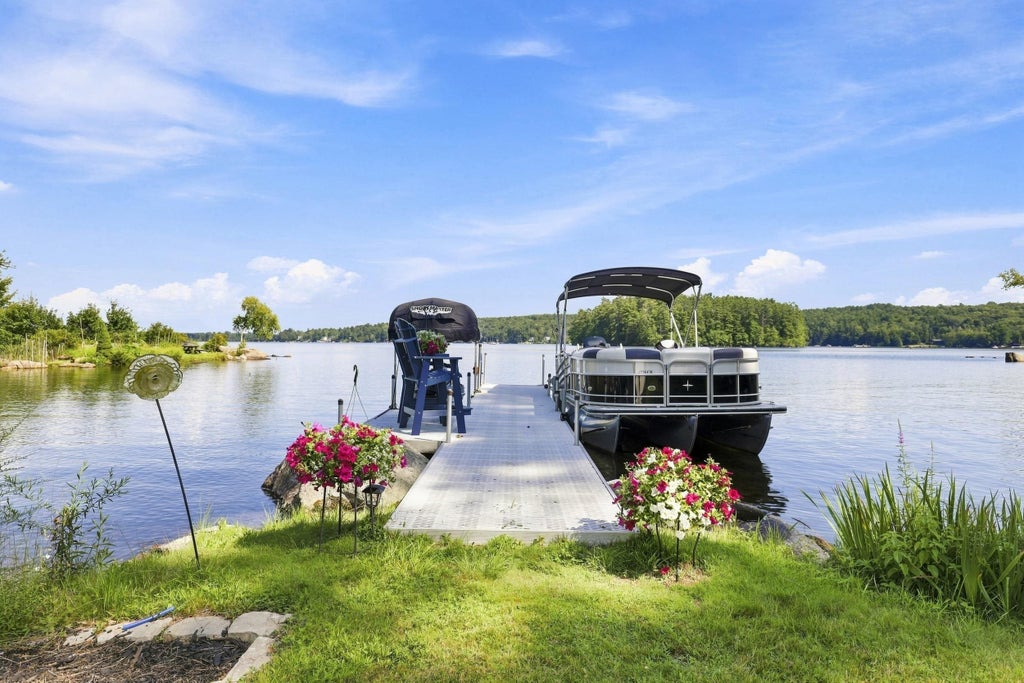 Photo of 233 Northwood Road, Strafford, NH 03884 (MLS # 5109773)
