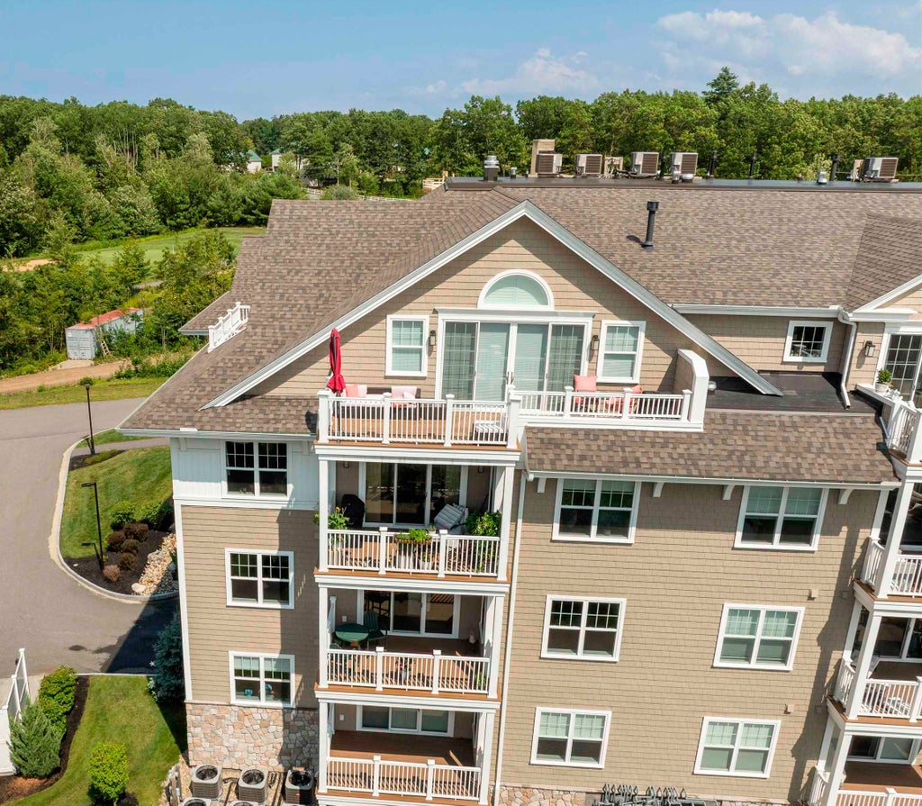 Photo of 7 Longview Drive #404, Atkinson, NH 03811 (MLS # 5113646)