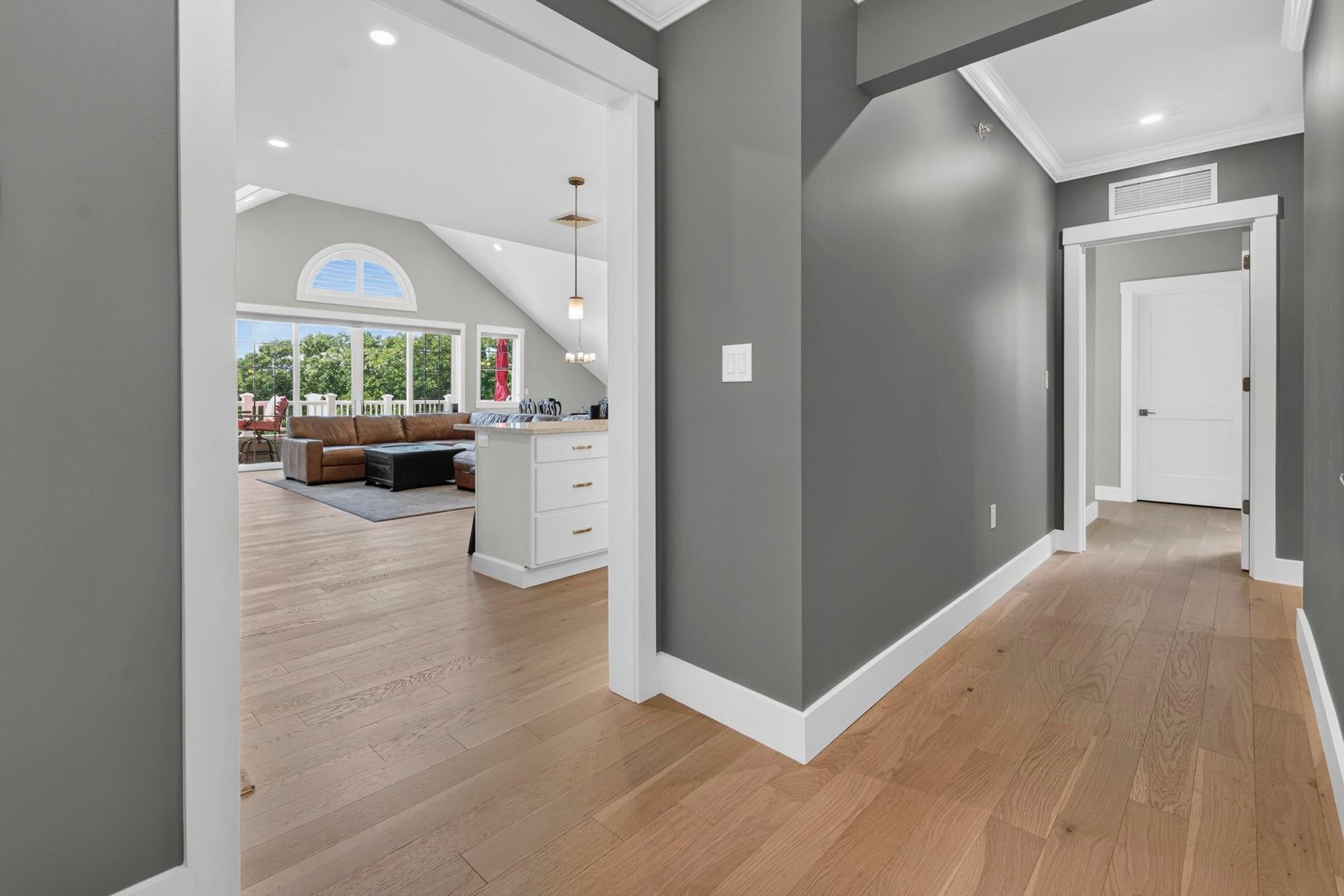 7 Longview Drive 404