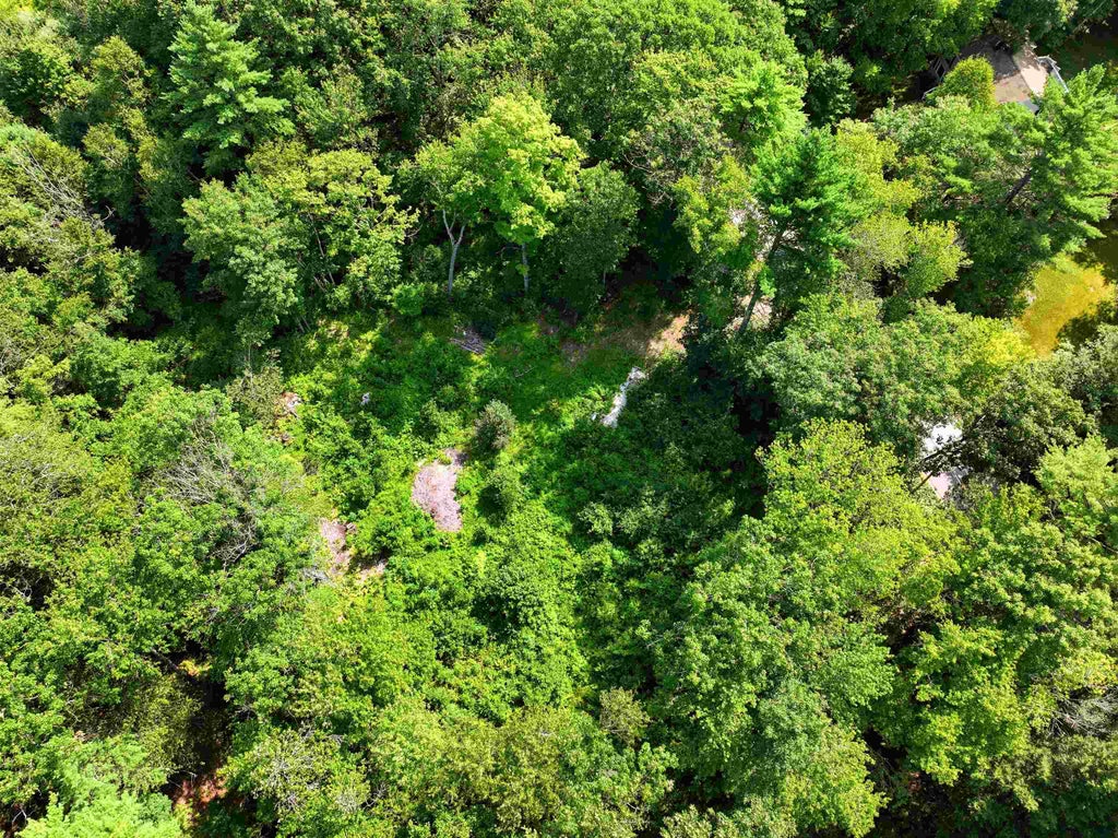 Photo of 42 Priest Road, Nottingham, NH 03290 (MLS # 5104792)